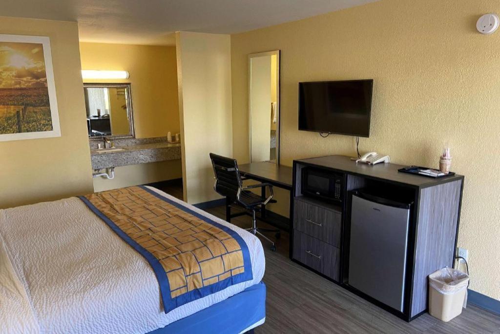 Hotel Days By Wyndham 2*
