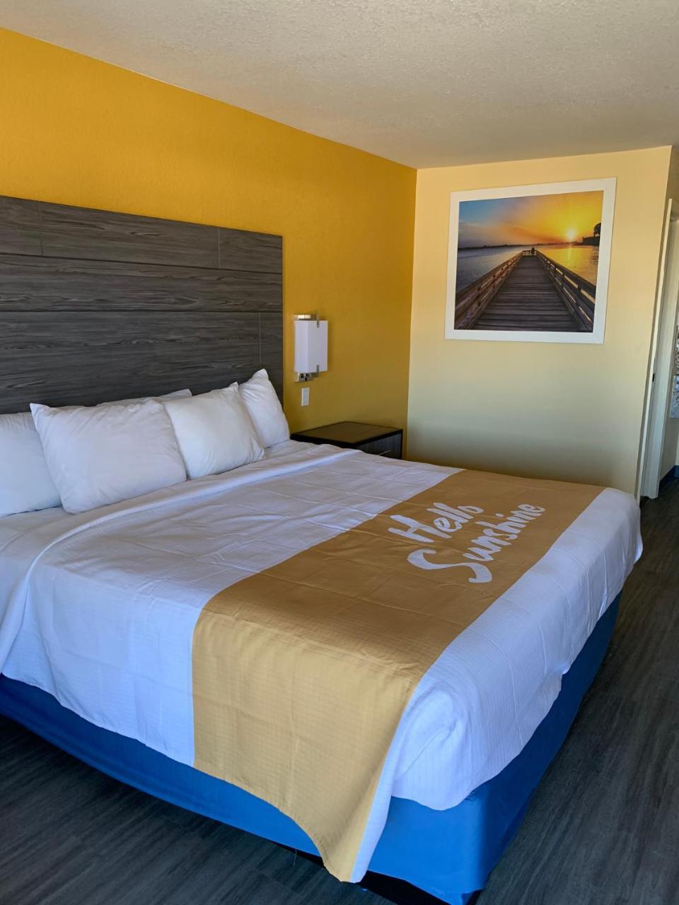 Days By Wyndham Hotel 2*