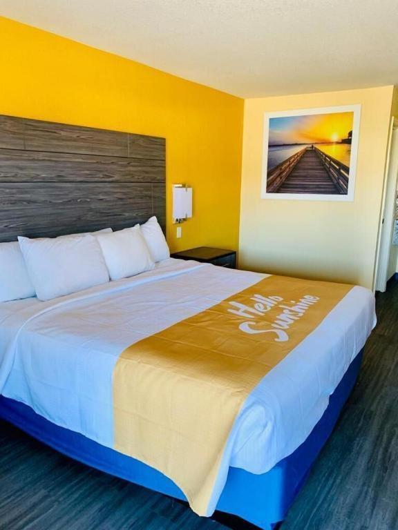 Days By Wyndham Hotel